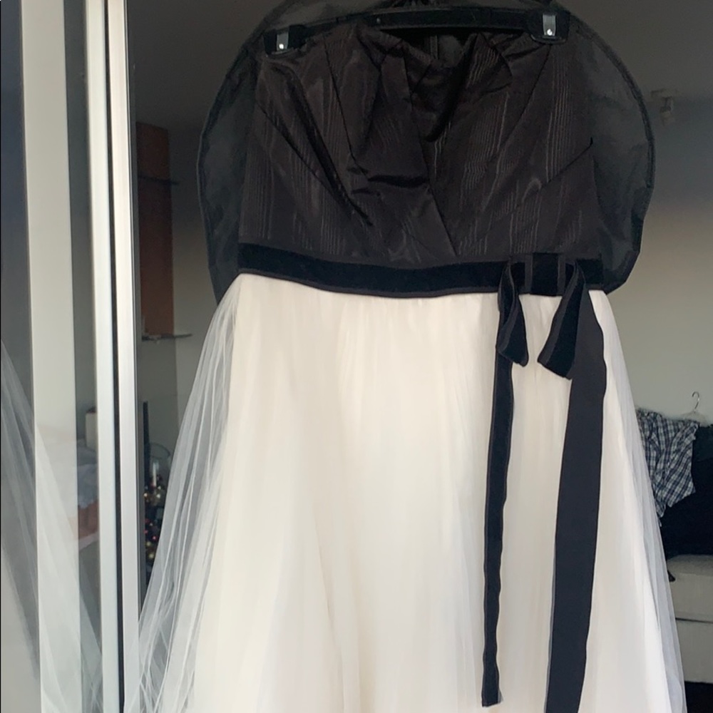 WhiteHouse BlackMarket dress